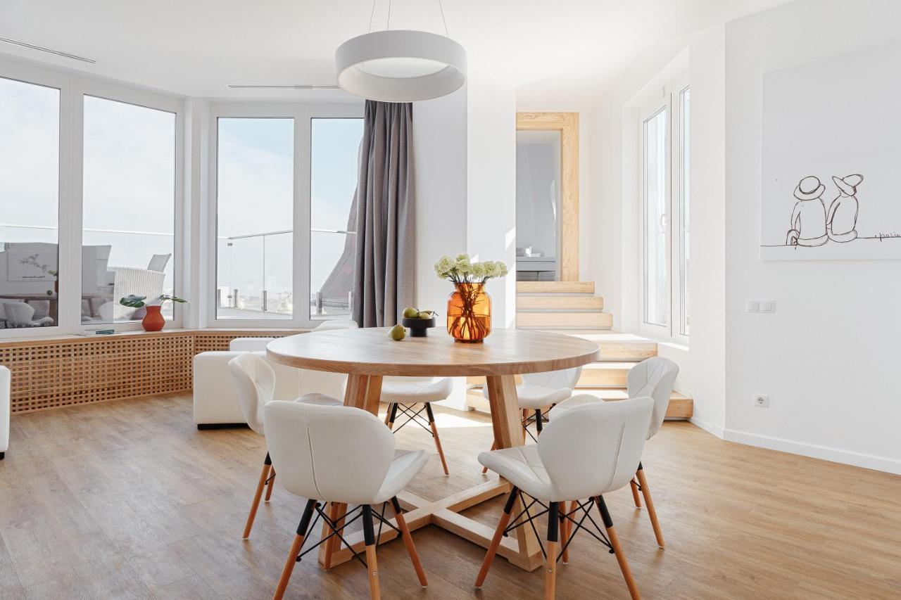 Royal Sky Apartments Odessa Ngoại thất bức ảnh