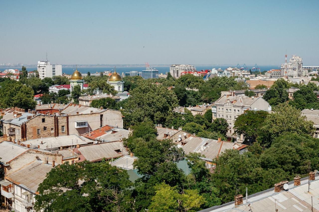 Royal Sky Apartments Odessa Ngoại thất bức ảnh